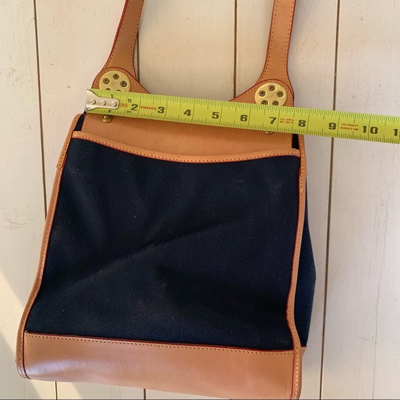 Dooney & Bourke Unique Bag Made in USA - Picture 16 of 16